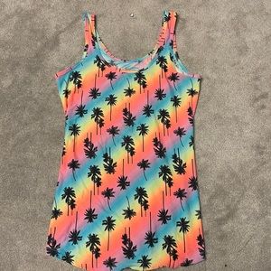 No Boundaries tank top. Size L